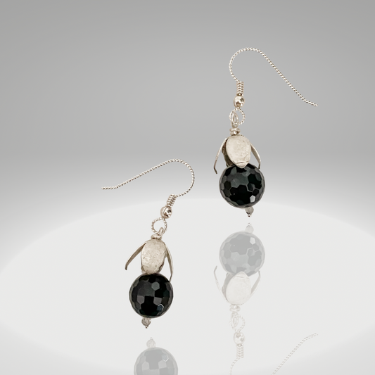 Little Seedling -Sterling silver with faceted black onyx gemstones - Aprilierre