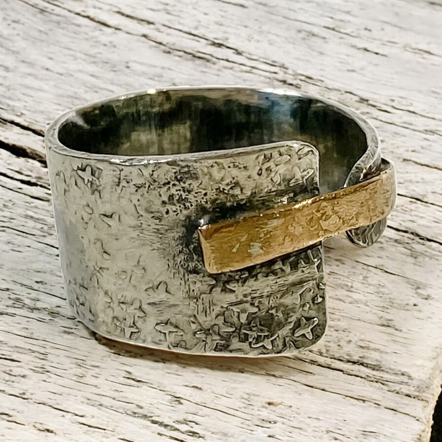 Lacuna Ring Black Sterling Silver and Gold
