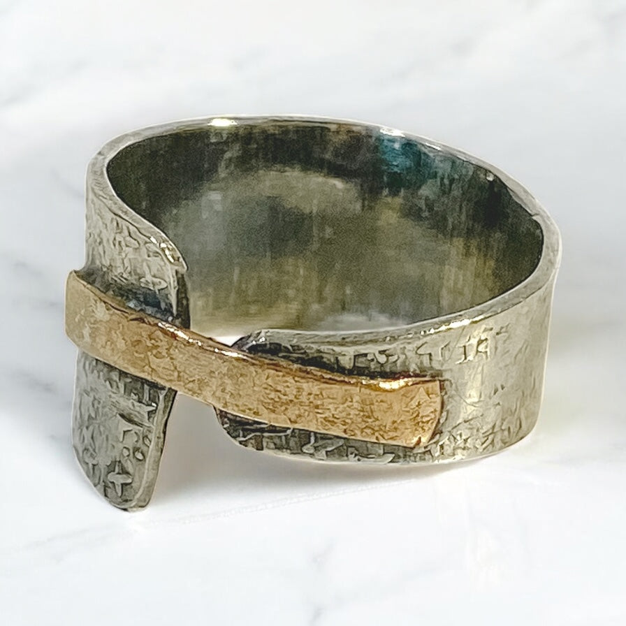 Lacuna Ring Black Sterling Silver and Gold