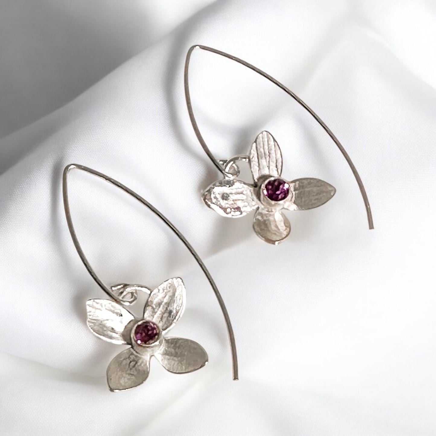 Eloquent Petals – Sterling Silver Earrings with Rhodolite Garnet