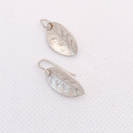 Sterling silver textured leaf earrings - Aprilierre